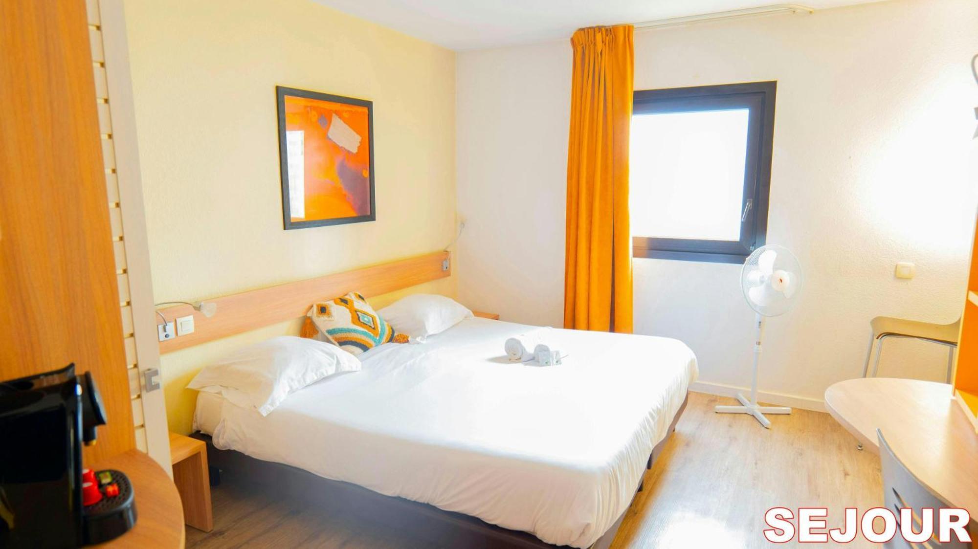 Paris Retreat 5 Minutes From Hoche Metroparking Lejlighed Pantin Eksteriør billede