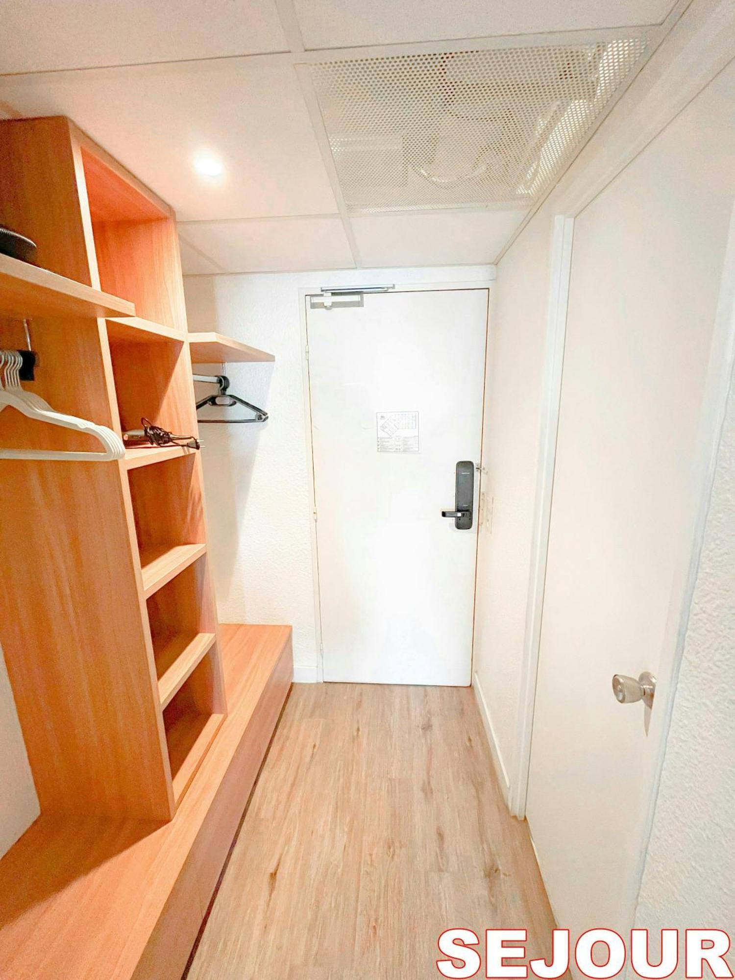 Paris Retreat 5 Minutes From Hoche Metroparking Lejlighed Pantin Eksteriør billede